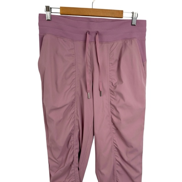 Lululemon Dance Studio Jogger Mid-Rise Frosted Mulberry Athletic Pants Size 8 - Picture 6 of 16
